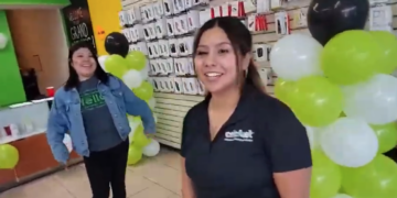 Lanzamiento de Tienda Cricket in Wilmington